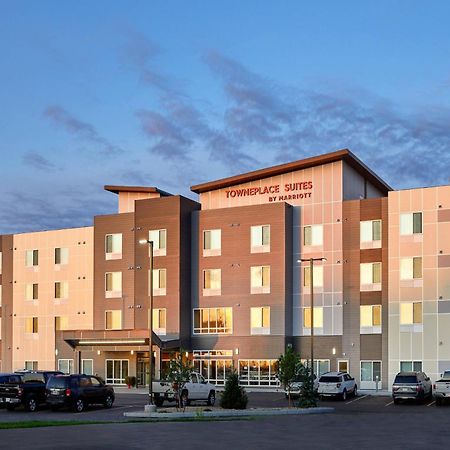 Towneplace Suites By Marriott Fort Mcmurray Exterior foto